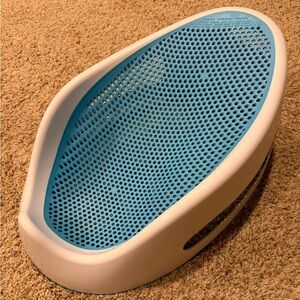 Angelcare baby bath support blue EUC